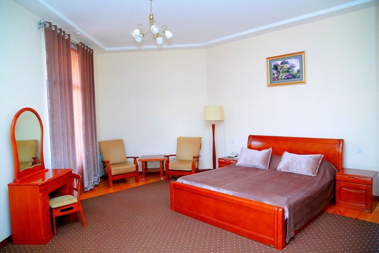 Grand Hotel Khujand
