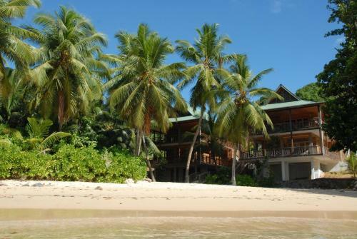 L�lot Beach Chalets