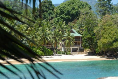 L�lot Beach Chalets