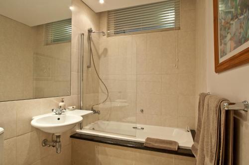 506 Lighthouse Mall Self Catering Apartment