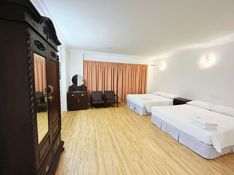 Fair Park Hotel