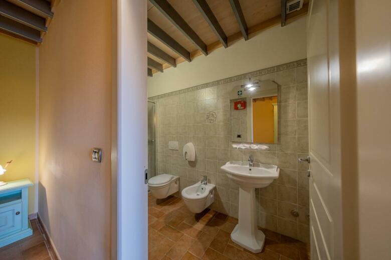 Hostal Agriturismo Borgo Biaia