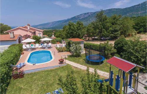 Holiday Home Kozljak Cr
