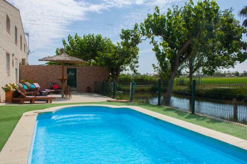 Paradise Ebro 2