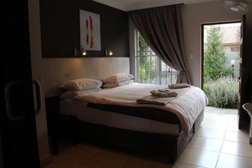 Hostal 3 Liebeloft Guest House