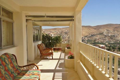 Rocky Mountain Hotel