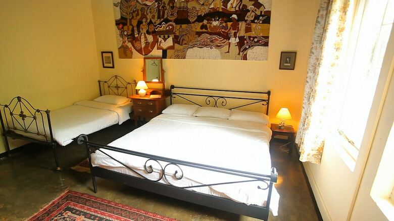 Villa Senani Colonial Holiday Bungalow