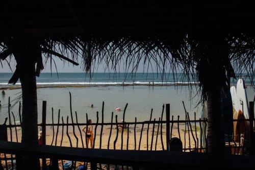 Hostal Galawatta Beach Cabanas