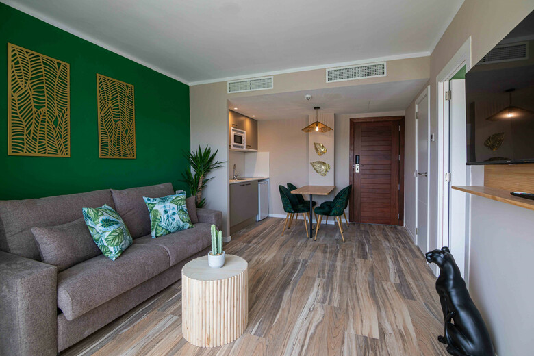 Apartamentos Marsenses Natura Olea Hotel