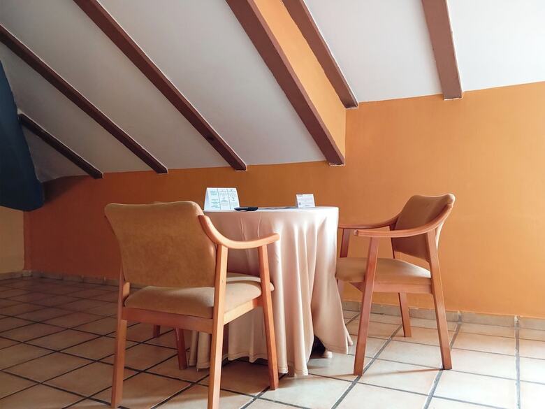 Hotel La Rueda