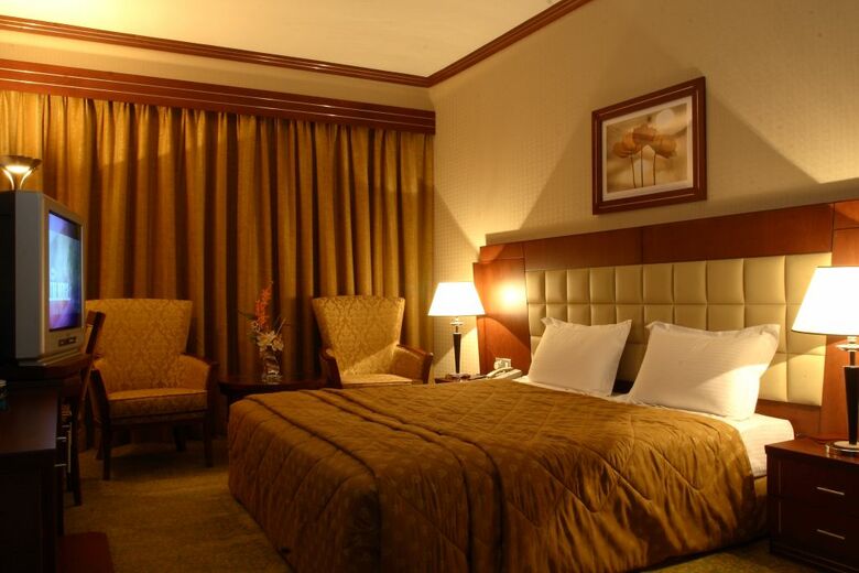 Grand Central Hotel