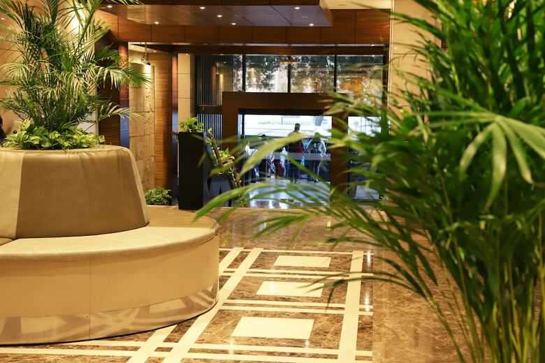 Hotel Majestic Tower