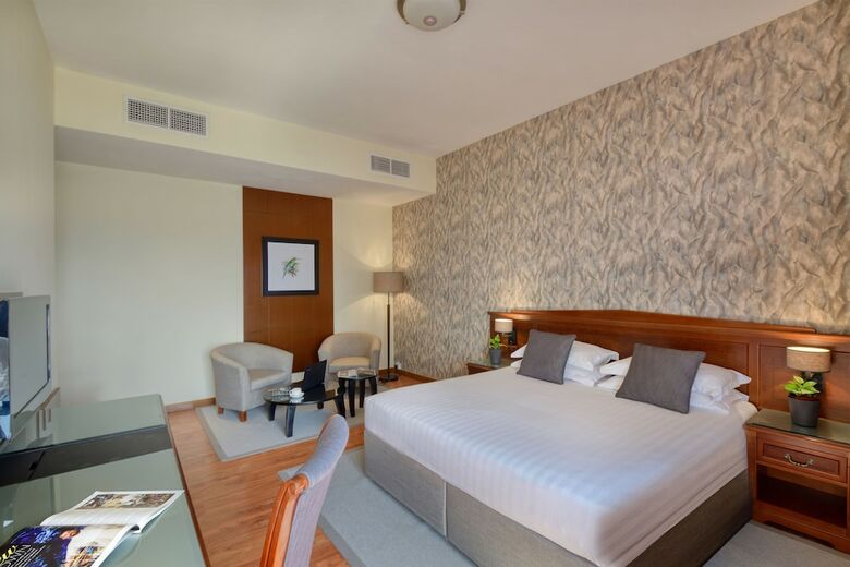 Hotel Majestic Tower