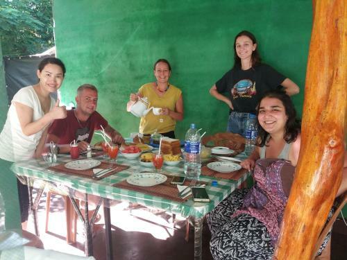 Hostal Walawa Cottage