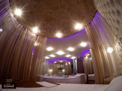 Carol Hotel