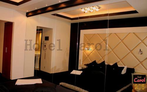 Carol Hotel