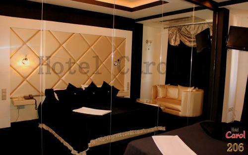 Carol Hotel