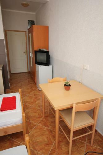 Apartments Dea