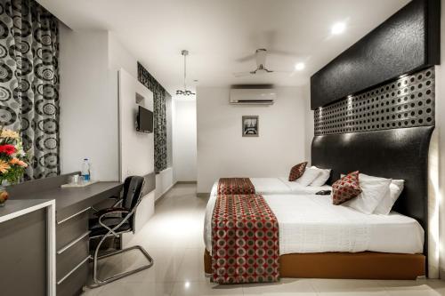 Hotel Saaral Residency