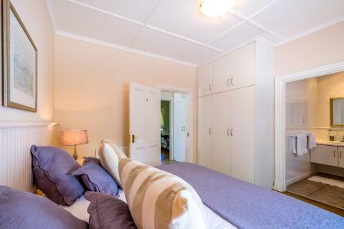 Hostal No.10 Caledon Street Guest House