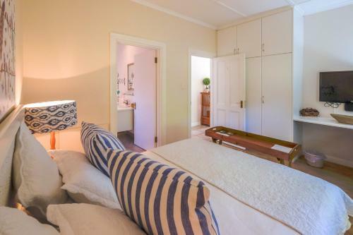 Hostal No.10 Caledon Street Guest House