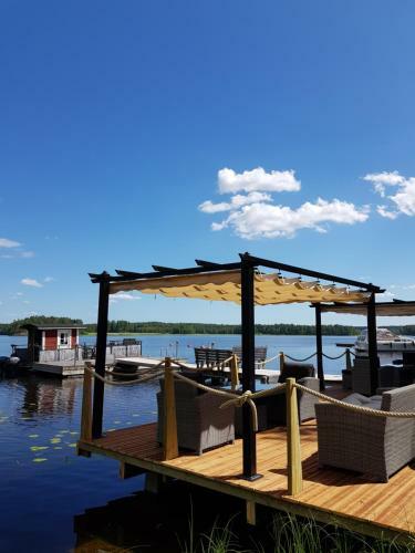 Hotel Lehmonk�rki Resort