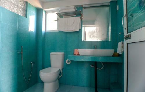 Villa Baywatch, Rumassala