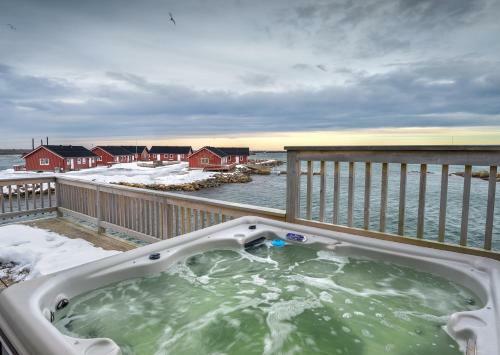 Andenes Rorbu Hotel