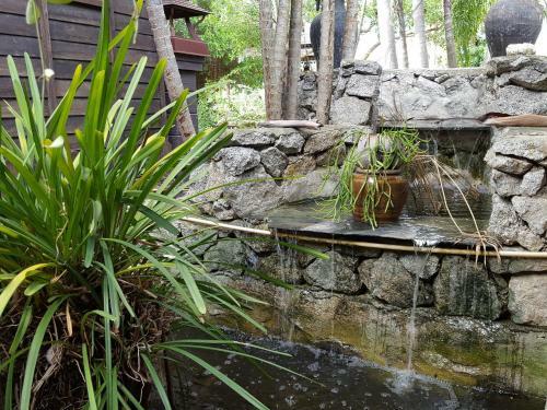 Hotel Prachuap Garden View Resort