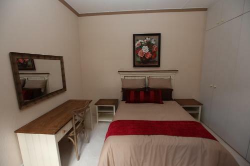 Lokuthula Country Lodge