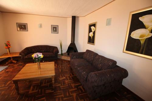 Lokuthula Country Lodge