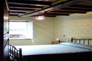 Hostal Borgo Isola Santa