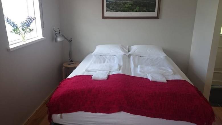 Hostal Nord Marina Guesthouse