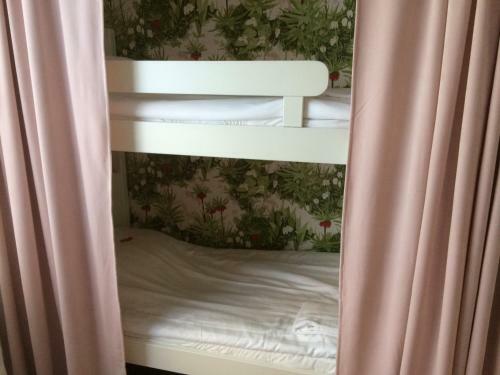Hostal Hotell Paradis