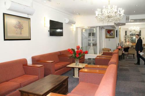 Clapham South Dudley Hotel