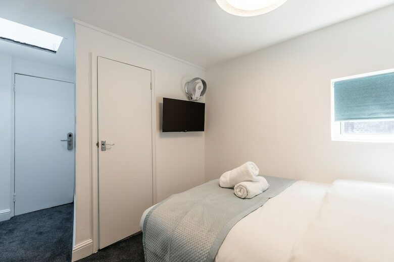 Griffin House Hotel