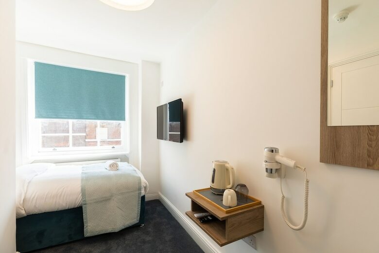Griffin House Hotel