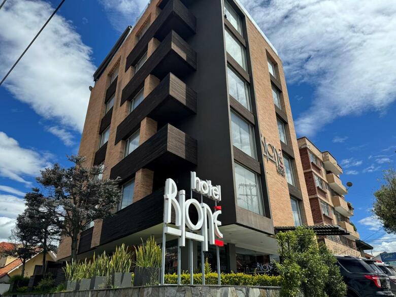 Rion� Hotel