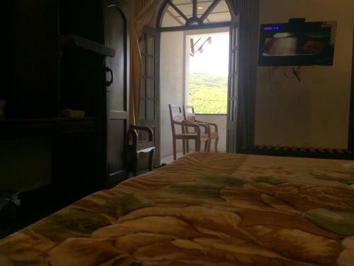 Hotel Silver Falls