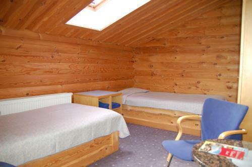 Hostal Vehendi Guest House