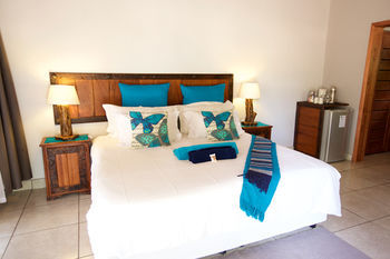 Tshukudu Game Lodge
