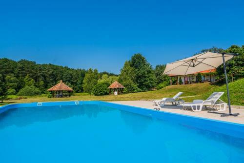 Hostal Ark�num Vend�gh�z