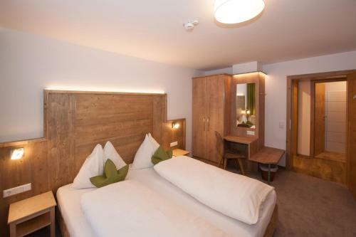 Hostal Appartements Alpin