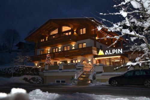 Hostal Appartements Alpin