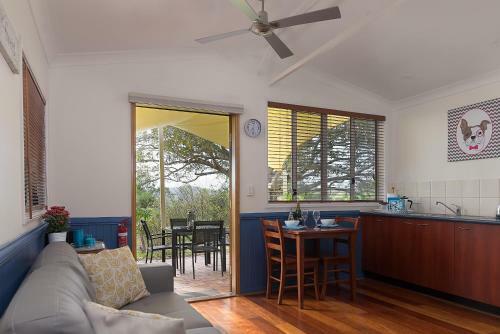 Agroturismo Jacaranda Cottages