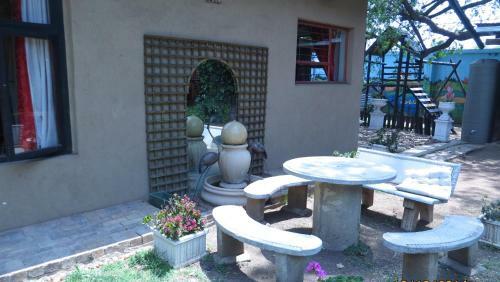 Hostal House On York