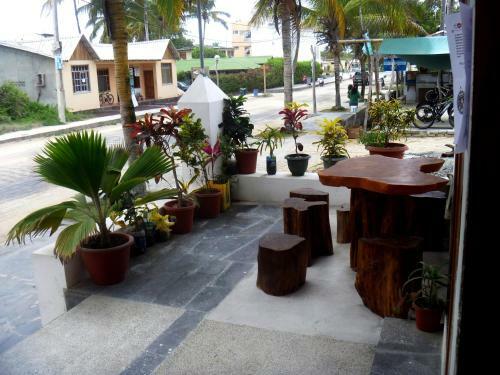 Hostal Casa Los Delfines