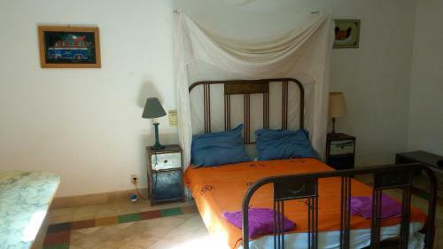 Hostal Maison Augustin Ly