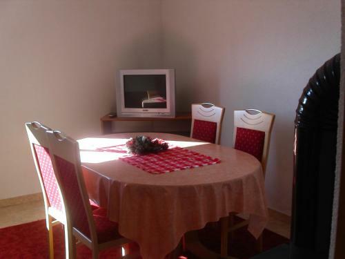 Apartments Marevic