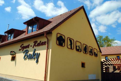 Hostal Sport - Relax Buky